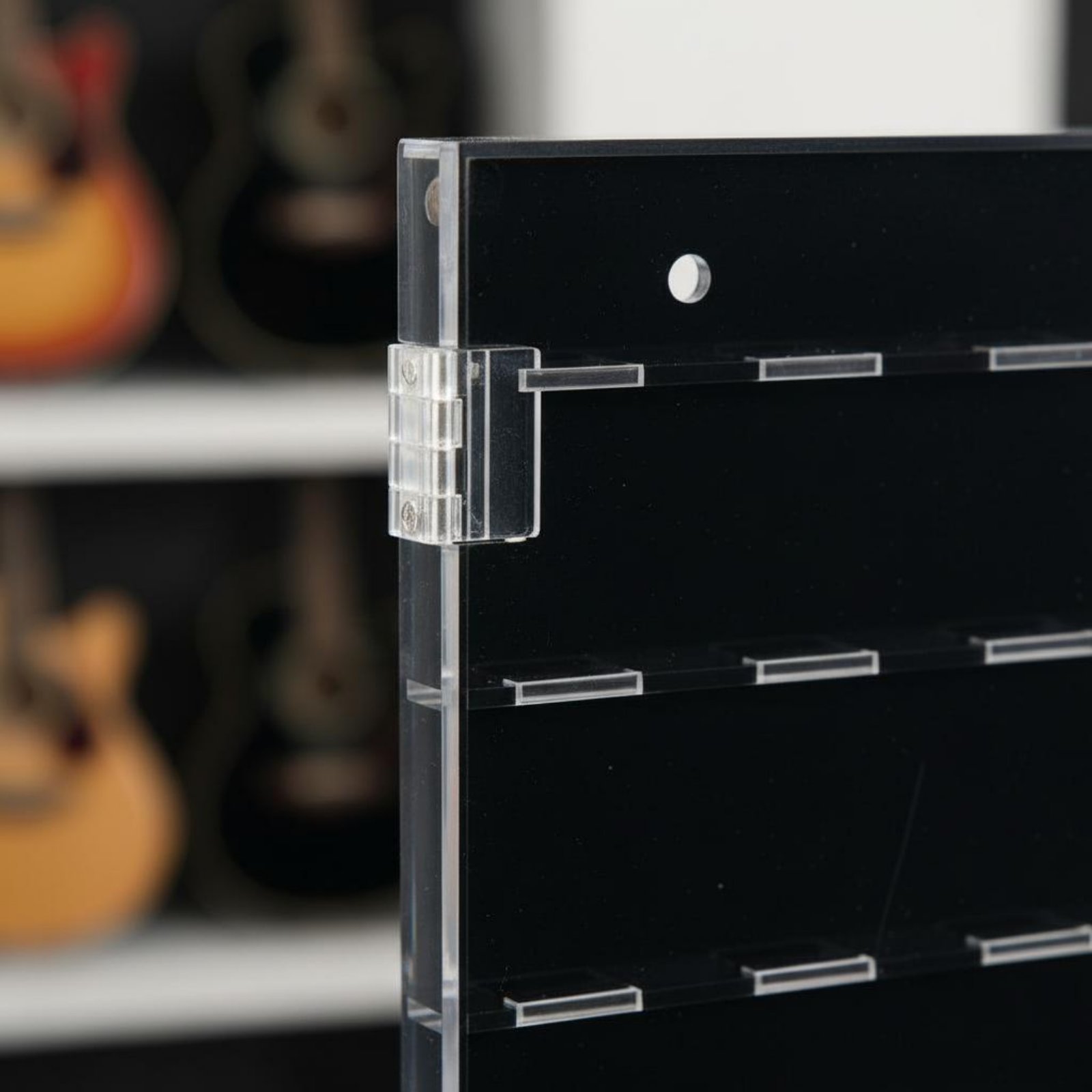 Display Case Acrylic - Kotak Pajangan Pick Gitar Tempat Pick